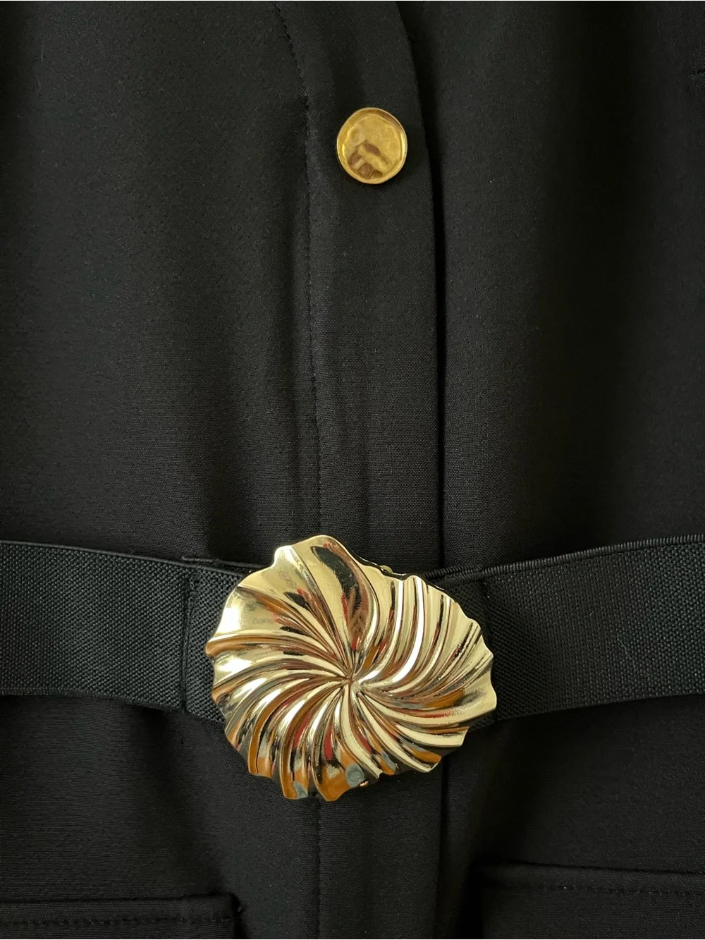 Zara Black Sleeveless Midi Dress with Gold Accent Buttons and Belt - Picture 5 of 6